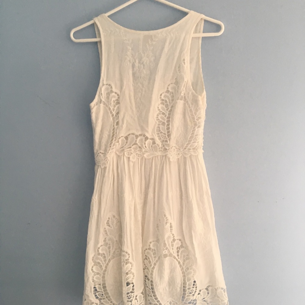 LF Dress - Picture 5 of 5